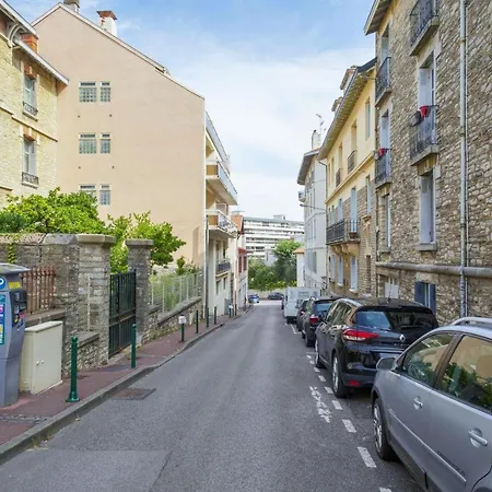 Apartment And Modern 1br Flat At The Heart Of - Welkeys Biarritz